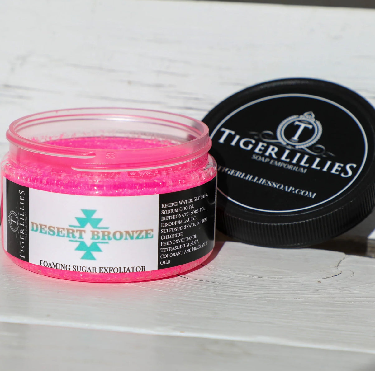 Desert Bronze Foaming Exfoliation Scrub