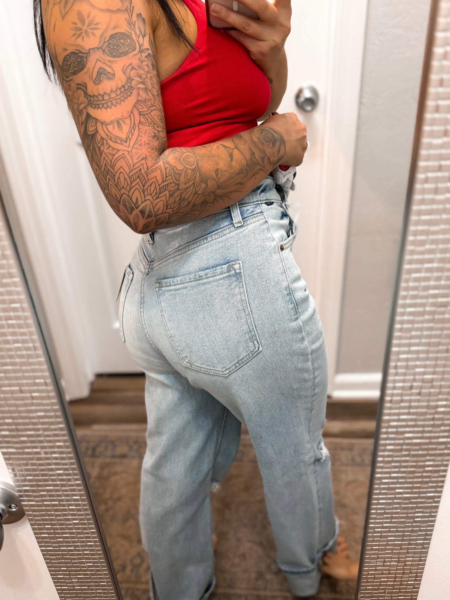 Super High Rise Dad Jean- Cello