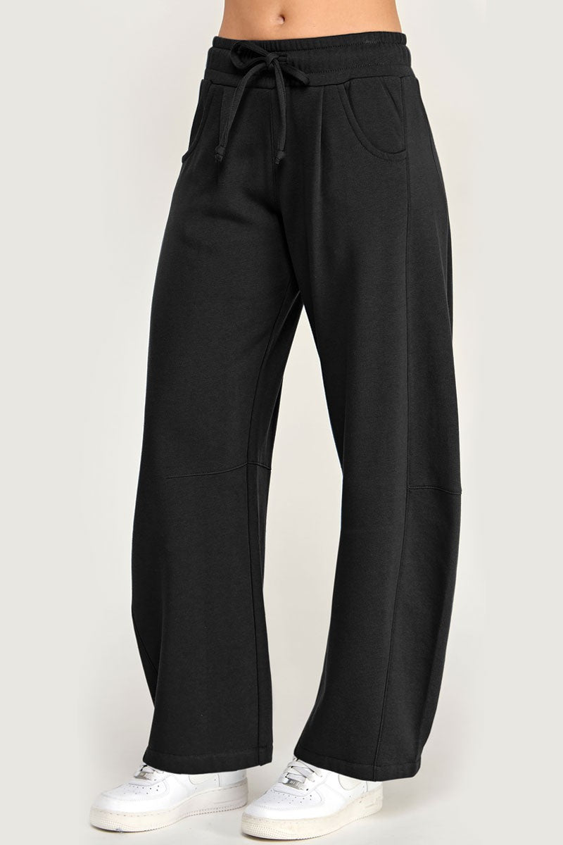 On Trend Barrel Sweatpants - Black