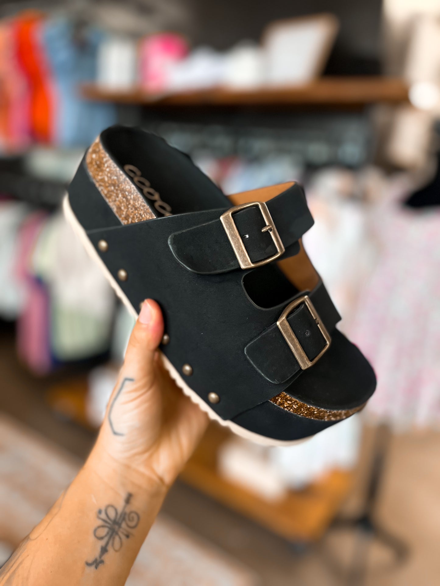 Maddie Chunky Sandal-Black