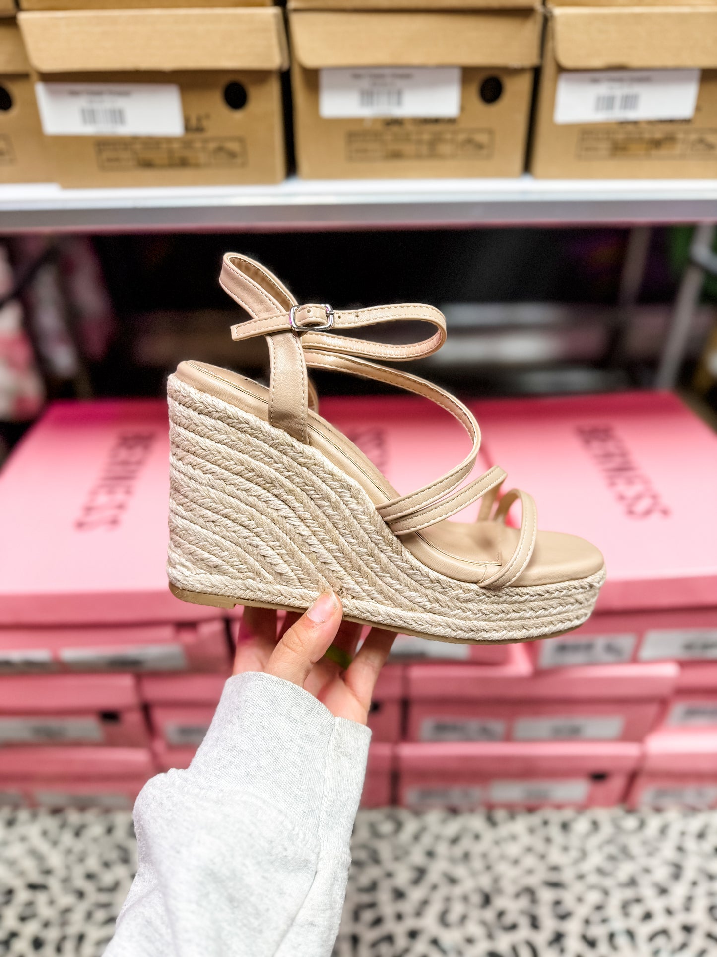 Leah Wedges- Beige