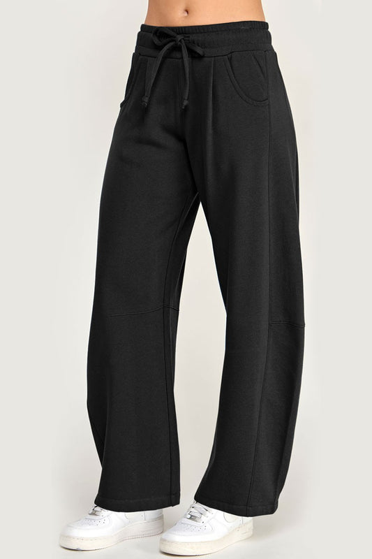 On Trend Barrel Sweatpants - Black