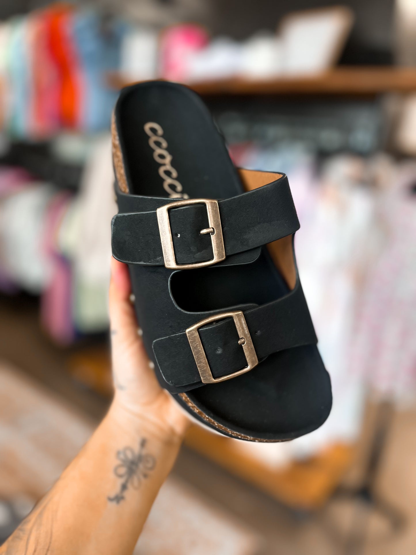 Maddie Chunky Sandal-Black