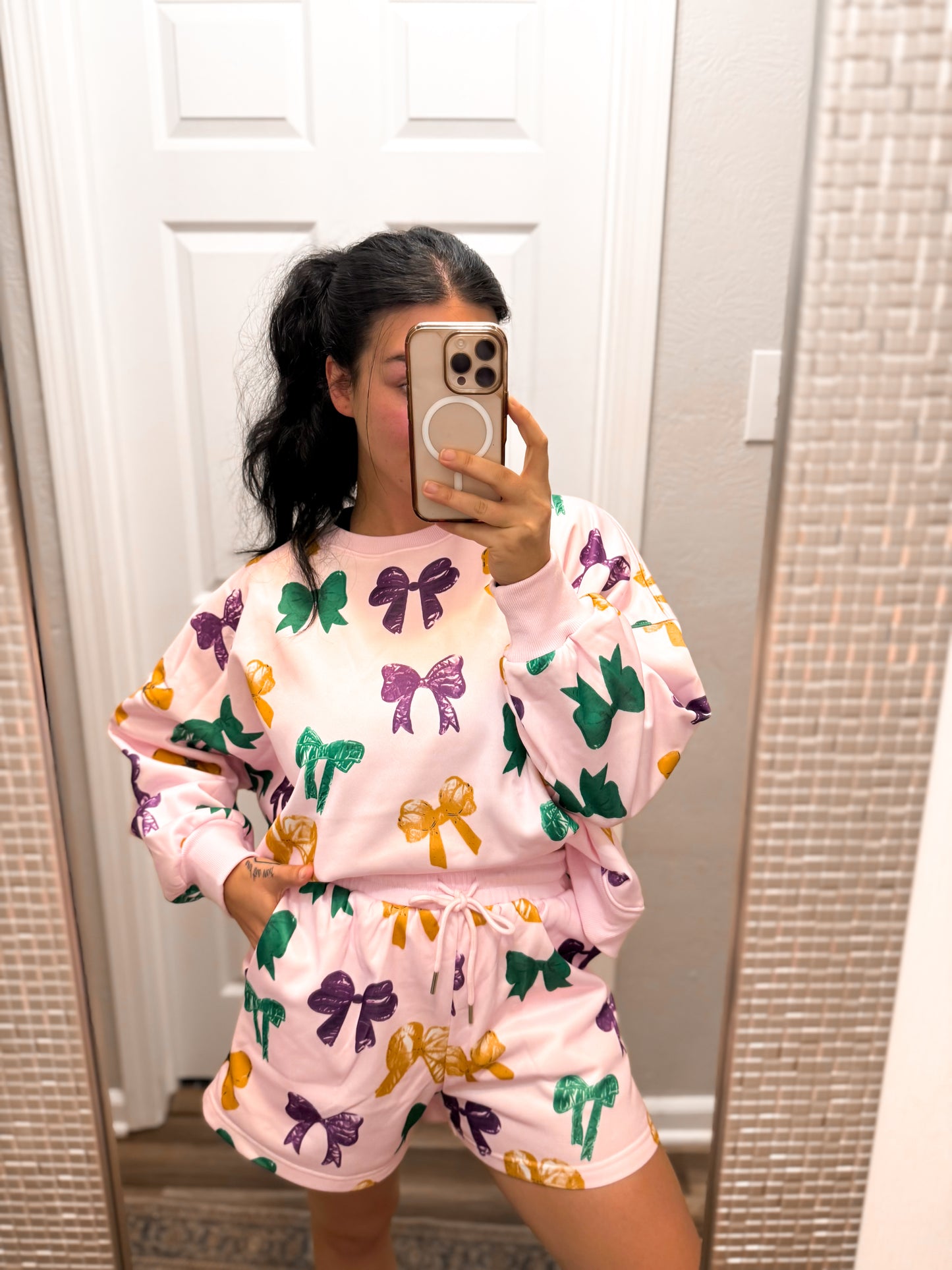 Bourbon Street Bow Set